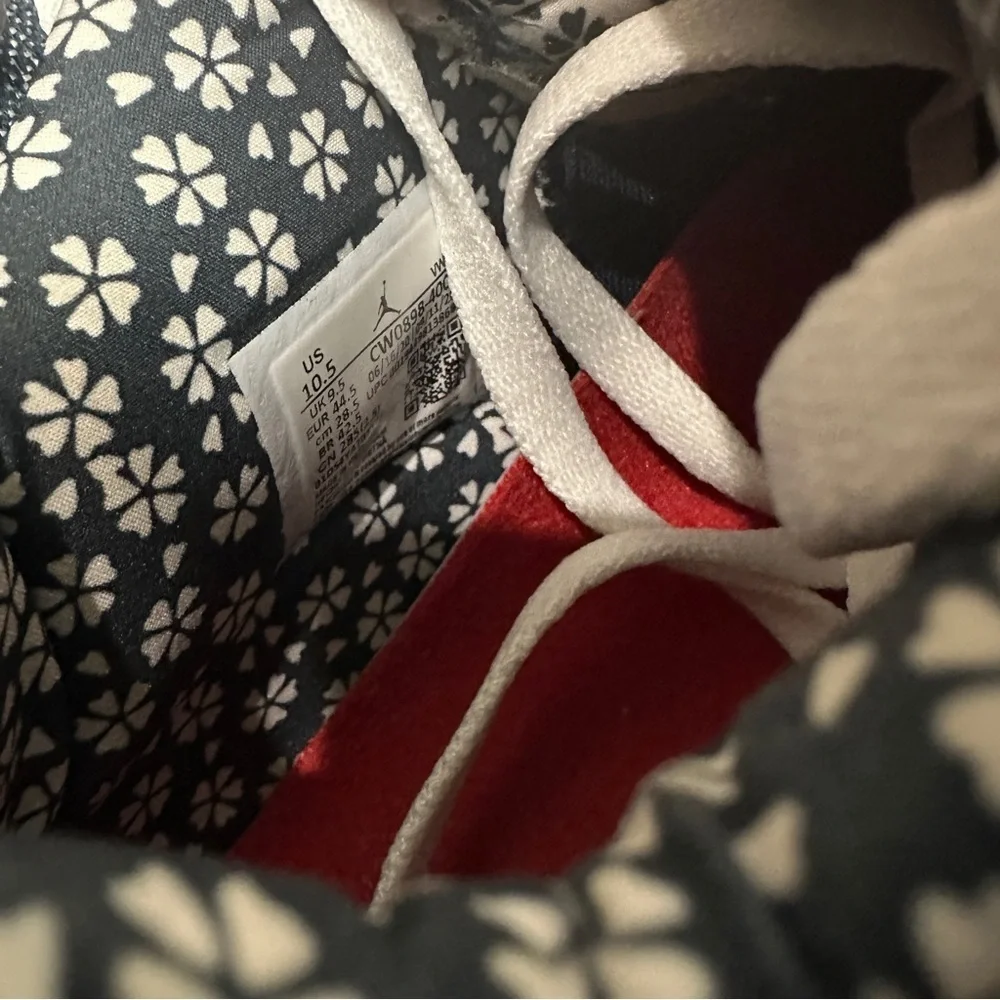 Jordan 4 Retro SE Sashiko Size 10.5